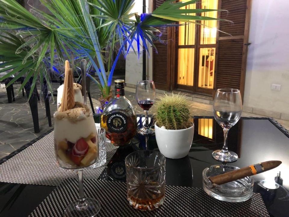 Hotel Barbieri Vibo Valentia Marina Exteriör bild